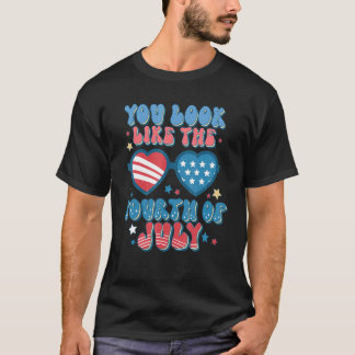 アメリカンなあなたは独立記念日のよう!ハッピー4th tシャツ