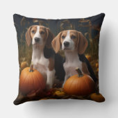 アメリカンイングリッシュフォックスハウンドパピー秋の喜び クッション (裏面)