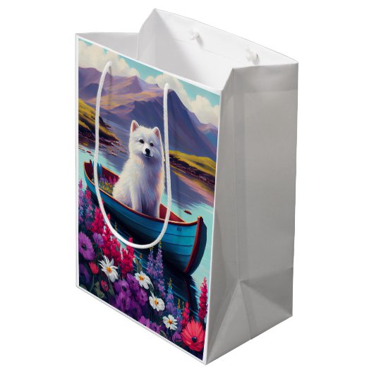 アメリカンエスキモー犬のパドル：風光明媚な冒険 ミディアムペーパーバッグ (裏面アングル)