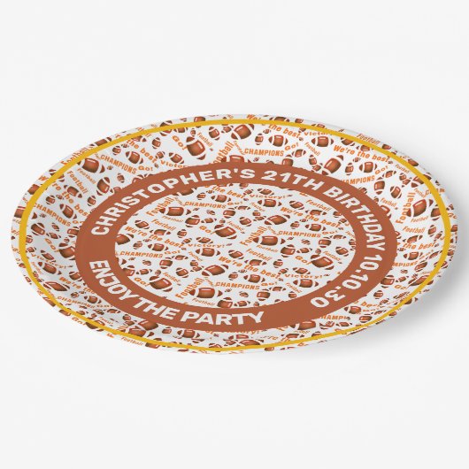 アメリカンサッカーボールと感動的文字 ペーパープレート (アングル)