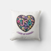 アメリカンドリームの花の刺繍アート クッション (正面)