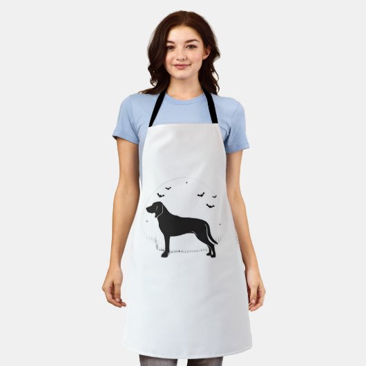 アメリカンフォックスハウンドッグ – ハロウィンムーンシルエット エプロン (着用した状態)