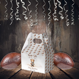 アメリカンフットボールの赤ちゃんシャワーを心待ち フェイバーボックス