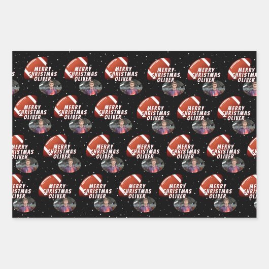 アメリカンフットボール球陽気クリスマスボーイ写真 ラッピングペーパーシート (正面)