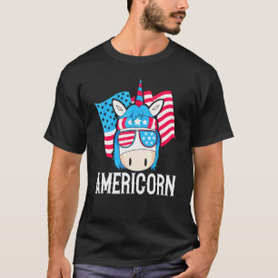 アメリカンユニコーン虹の魔法4番目 Tシャツ