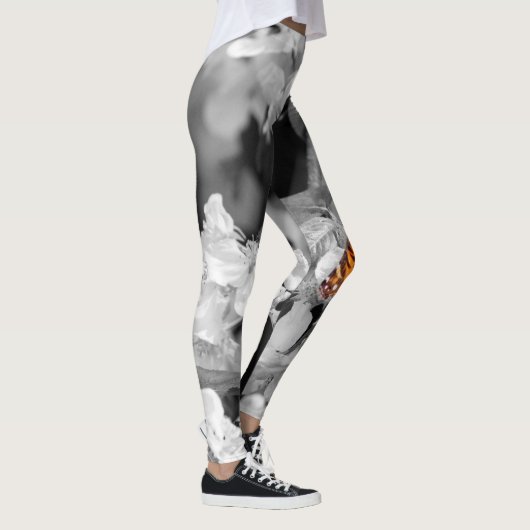 アメリカンレディーバタフライオンブロッサムレギンス レギンス (右)