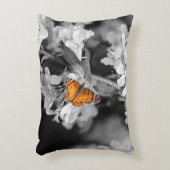 アメリカンレディーバタフライオンブロッサム装飾用クッション アクセントクッション (正面(垂直))