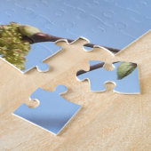 アメリカンロビンは、内皮を持った枝にとびかかった ジグソーパズル (側面)