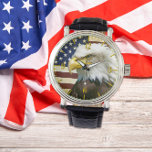 アメリカン・イーグルヴィンテージ付き米国国旗 腕時計<br><div class="desc">アメリカ国旗とアメリカン・イーグル・ヴィンテージ・ウォッチを使用して、愛国心、優雅さ、ヴィンテージの魅力をクリエイティブに融合した体験。この複雑に設計された腕時計は、時計の顔に芸術的に埋め込まれたアメリ魅力的カ国旗とイーグルのエンブレムを展示し、愛国的なプライドの本質を完璧に捉えている。タイムレスヴィンテージテーマは、この時計を通常と区別する歴史的なtouchを追加する。Myliniデザインの愛で設計されたこの時計のすべての側面は、心地よい、スタイル、耐久性のために細心の注意を払って考慮されている。頑丈で来調整可能なストラップを備えた時計は、すべての手首サイズに快適にフィットする。プライドをカジュアル手首に衣服したい愛する人のための完璧な贈り物を作るドレスシーな大事な行事のための理想的な。他のもし品救済の設定や合わせには何が必要でも、自由に手が届く。覚えておいて、これは単なる時計ではなく、プライド、愛、献身の声明である。</div>