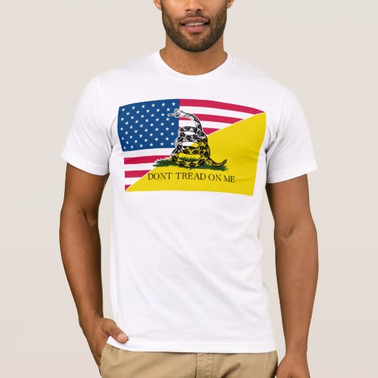 アメリカ人およびガズデンの旗 Tシャツ (正面)