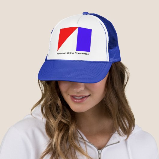 アメリカ人によってはCORPORTIONのロゴの帽子が自動車に乗ります キャップ (インサイチュ)