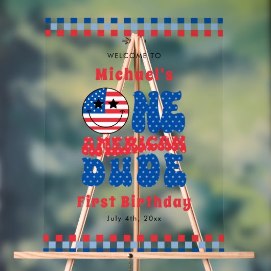 アメリカ人の男の子が7月の最初の誕生日パーティーの4th アクリルサイン (ニュートラル)