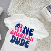 アメリカ人の男の子7月の4th男の子の最初の誕生日 ベビーTシャツ
