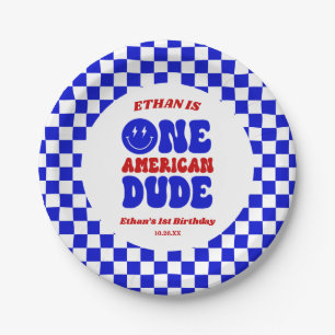アメリカ人の男の子7月1日の誕生日パーティー ペーパープレート