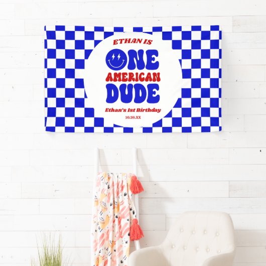 アメリカ人の男の子7月1日の誕生日パーティー 横断幕 (インサイチュ)