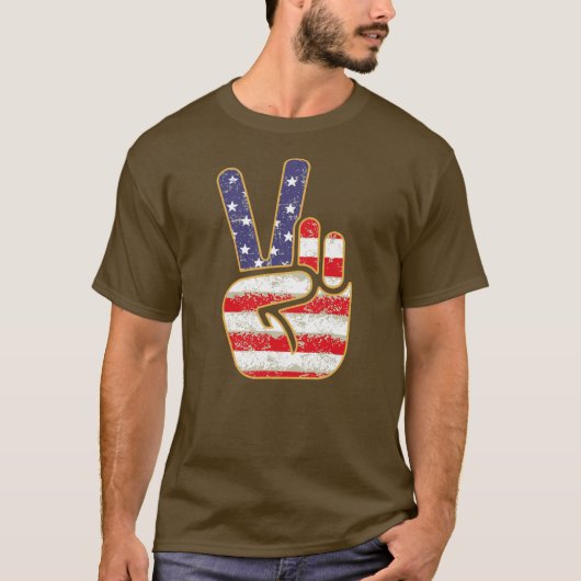 アメリカ人を象徴する愛国的平和のサイン  Tシャツ (正面)