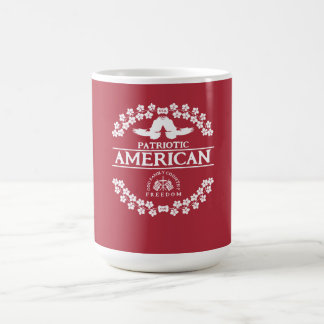 アメリカ人 |米国1776 GOD FAMILY COUNTRY FREEDOM コーヒーマグカップ