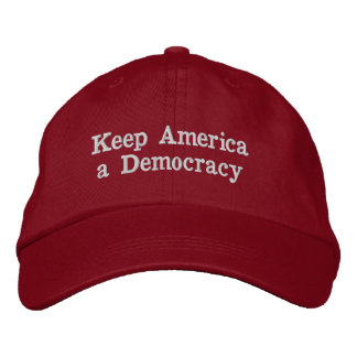 アメリカ保A Democracy Red Hat 刺繍入りキャップ