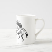 アメリカ先住民の文化 – サン踊りココペリ1 ボーンチャイナマグカップ (右)