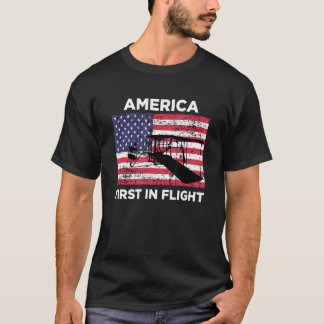 アメリカ初の飛行ライト兄弟の愛国心 Tシャツ