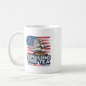 アメリカ史おもしろい史先生ボストン茶Sを飲む コーヒーマグカップ (左)