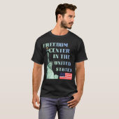 アメリカ合衆国の自由センター 愛国的な自由 Tシャツ (正面フル)