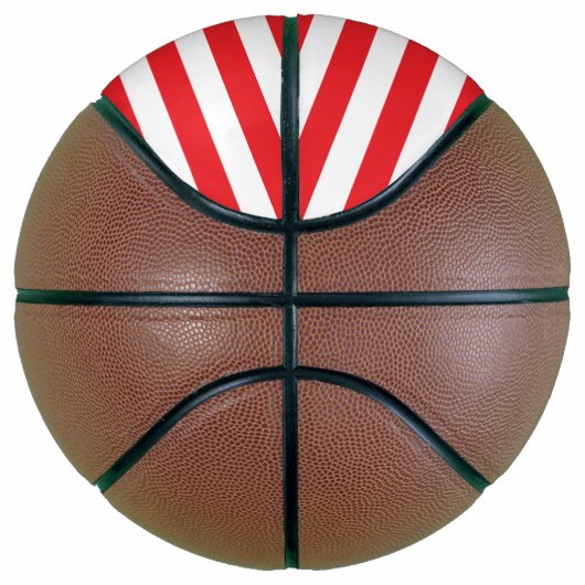 アメリカ合衆国の赤白と青の国旗 バスケットボール (右)