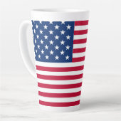 アメリカ合衆国国旗の誇りデザイン カフェラテマグ (左アングル)