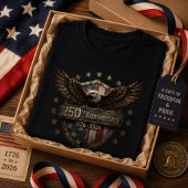 アメリカ合衆国建国250周年イーグルシールドの伝統 Tシャツ