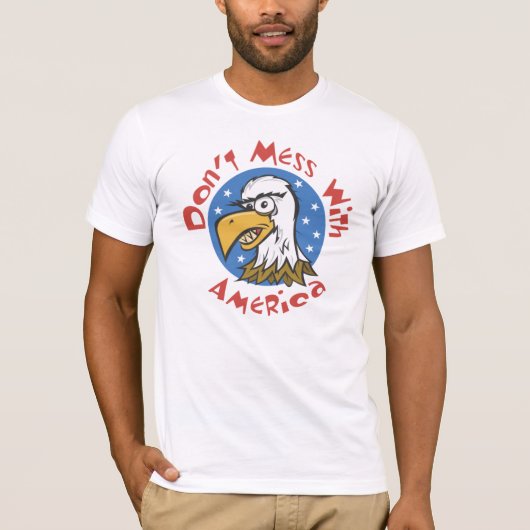 アメリカ合衆国 – アメリカを混乱させない Tシャツ (正面)