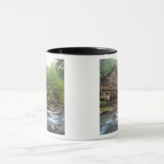 アメリカ合衆国、ウェストバージニア、バブコックSP.グレー素朴ド マグカップ (中央)