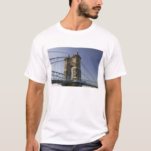 アメリカ合衆国, オハイオ州, シンシナティ: ローブリング吊橋 3 Tシャツ (正面)