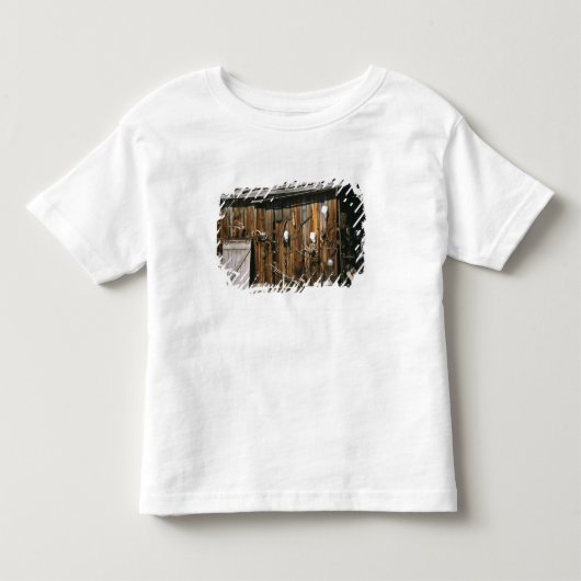アメリカ合衆国 オレゴン州 ハーニー郡 古い馬車宿 トドラーTシャツ (正面)