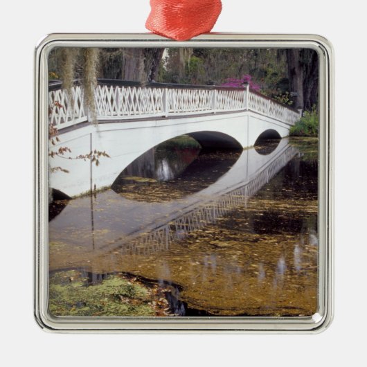 アメリカ合衆国、サウスカロライナ、チャールストンマグノリア メタルオーナメント (正面)