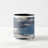 アメリカ合衆国·タホ湖の景勝 ツートーンマグカップ (中央)