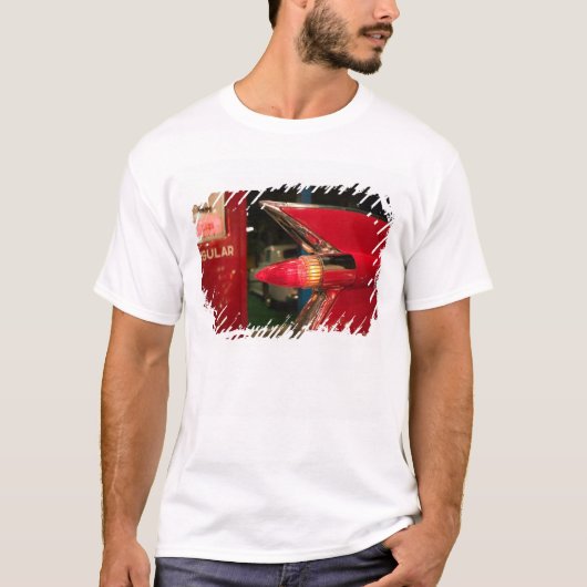 アメリカ合衆国,テネシー州,メンフィス,エルヴィス・プレスリー Tシャツ (正面)