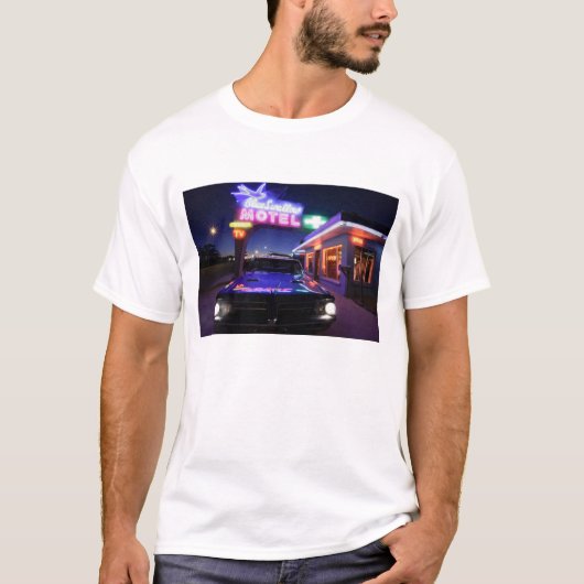 アメリカ合衆国 ニューメキシコ州トゥクムカリ ルート66 Tシャツ (正面)