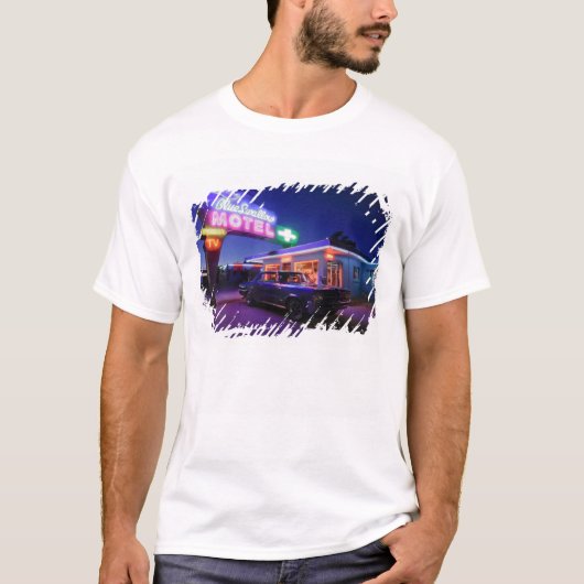 アメリカ合衆国 ニューメキシコ州 ツカムカリ ルート66 2 Tシャツ (正面)