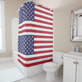アメリカ国旗が掲げられた愛国的なシャワーカーテン シャワーカーテン (インサイチュ)