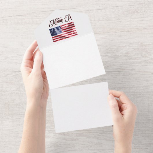 アメリカ国旗が輝く我が家 ハッピーフォース・オブ・ジュライ オールインワン招待状 (貼ってはがせる)