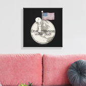 アメリカ国旗で小さな男の子の下の国 キャンバスプリント (インサイチュ (リビング))