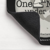 アメリカ国旗で小さな男の子の下の国 マウスパッド (コーナー)