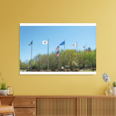 アメリカ国旗とその他の国旗 キャンバスプリント (インサイチュ (リビング))