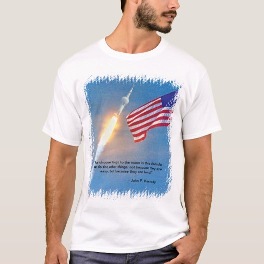 アメリカ国旗とアポロ11号の打ち上げ Tシャツ (正面)