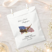 アメリカ国旗とイーグルバッグ フェイバーバッグ (クリップ留めされた状態)