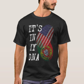 アメリカ国旗とポルトガル国旗のデザインDNAは私のなかに Tシャツ