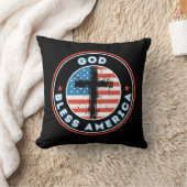 アメリカ国旗と十字架で祝福 クッション (ブランケット)