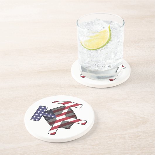 アメリカ国旗と地質学者のロックハンマーのロゴ コースター (側面)