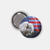 アメリカ国旗と稲妻を持つ白いバッファロー マグネット (正面/裏面)