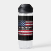 アメリカ国旗にテキストを追加する ウォーターボトル (背面)